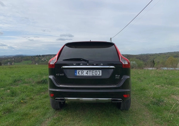 Volvo XC 60 cena 95000 przebieg: 147000, rok produkcji 2016 z Kraków małe 67